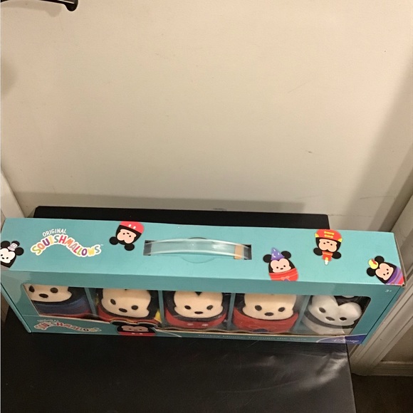 NWT 5 MICKEY MOUSE THROUGH THE YEARS - Picture 4 of 7